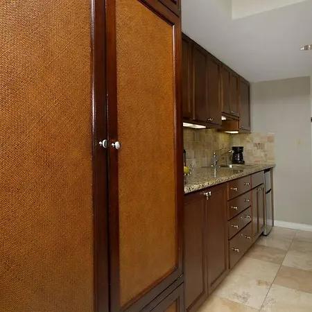 Great Price Hotel No Resort Fees L214-2